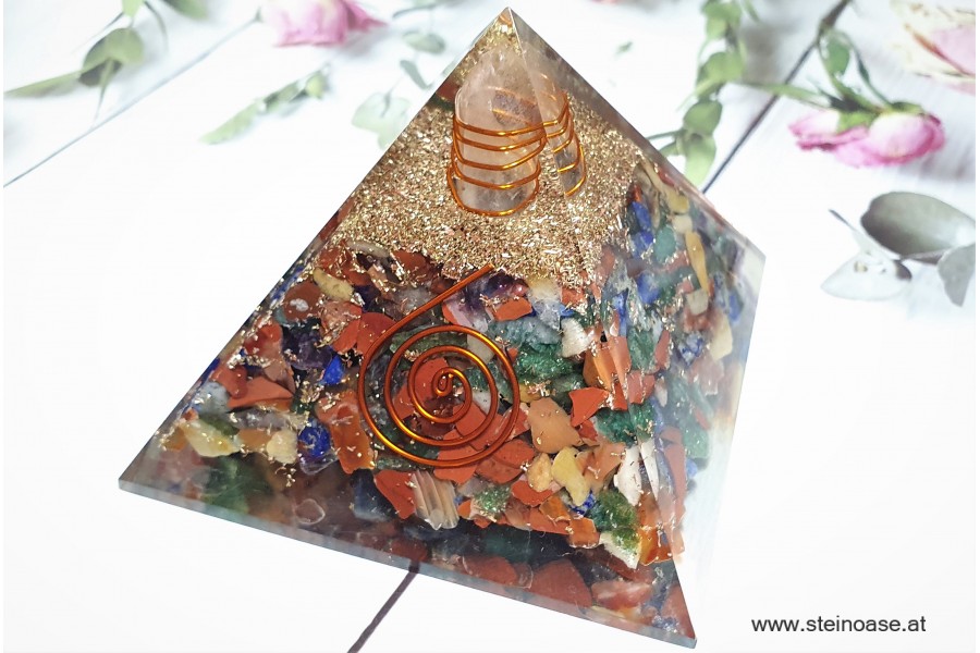 Orgonit Pyramide Chakra & Herkimer Diamant & Spirale